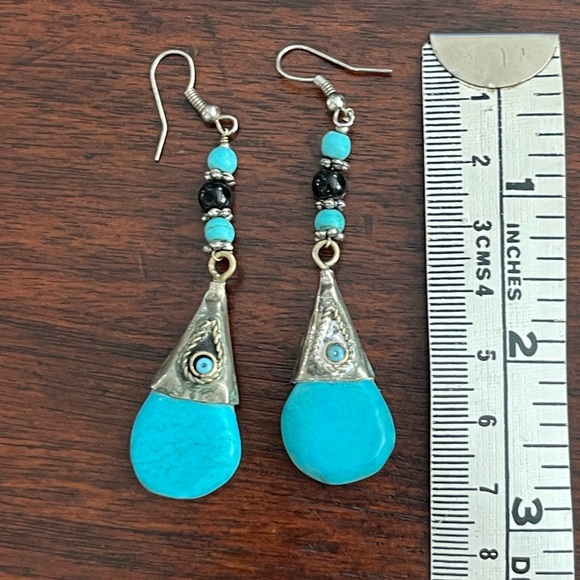 Howlite turquoise blue silver tone metal drop earrings - Picture 2 of 3